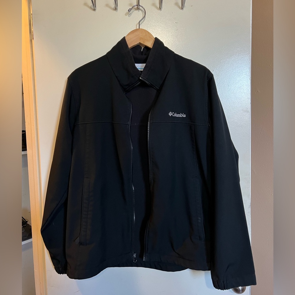 Columbia sweater